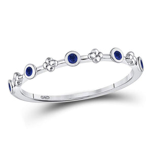 10kt White Gold Womens Round Blue Sapphire Dot Flower Stackable Band Ring 1/12 Cttw
